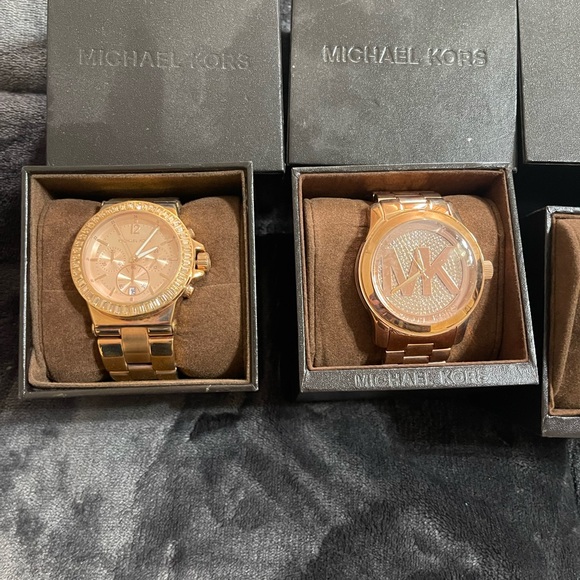 Authentic Michael Kors - Picture 4 of 7